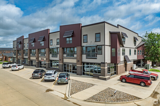 Building Photo - State Street Lofts