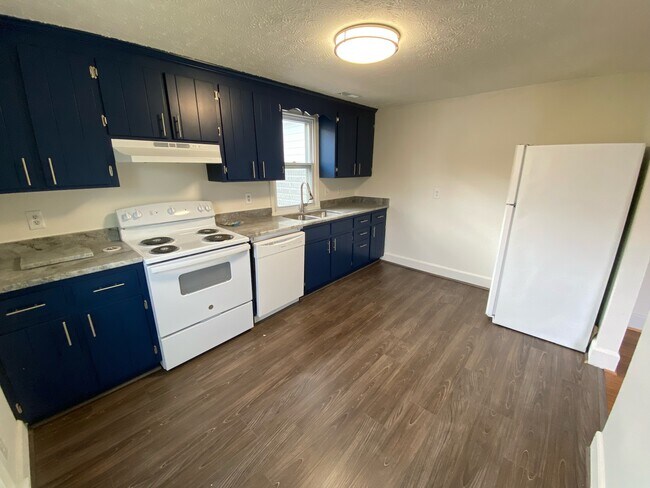 Updated Kitchen - 481 Midgett Farm Rd