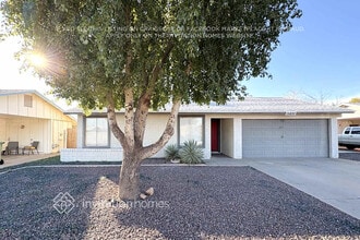 Building Photo - 15830 N 59th Dr