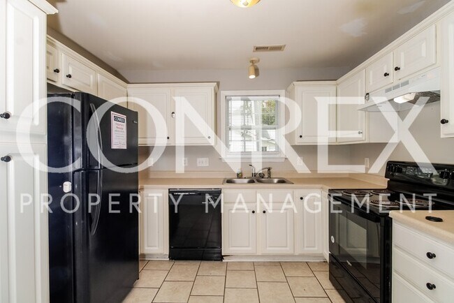 Foto del edificio - Now Available! Come Tour Today