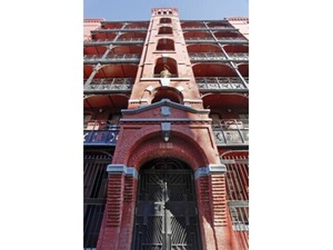 Foto del edificio - 417 Hicks St