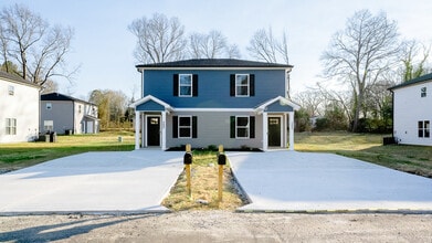 Building Photo - 203 Cromer Rd