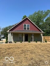 Building Photo - 282 N East St