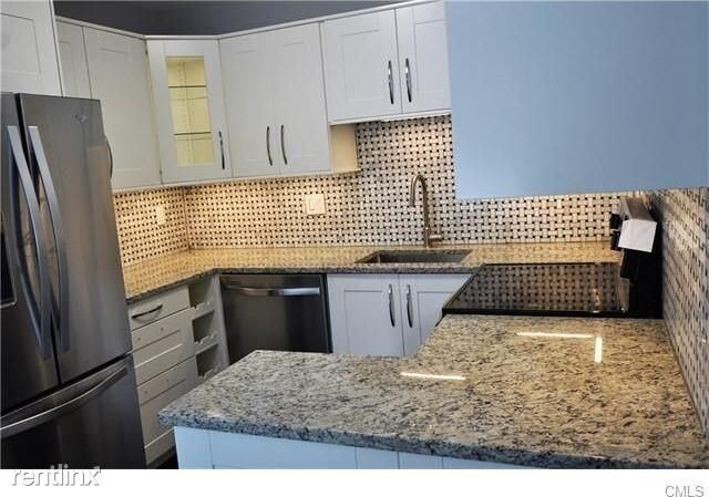 Foto del edificio - 1 br, 1 bath Condo - Harbor Point-Black Rock.