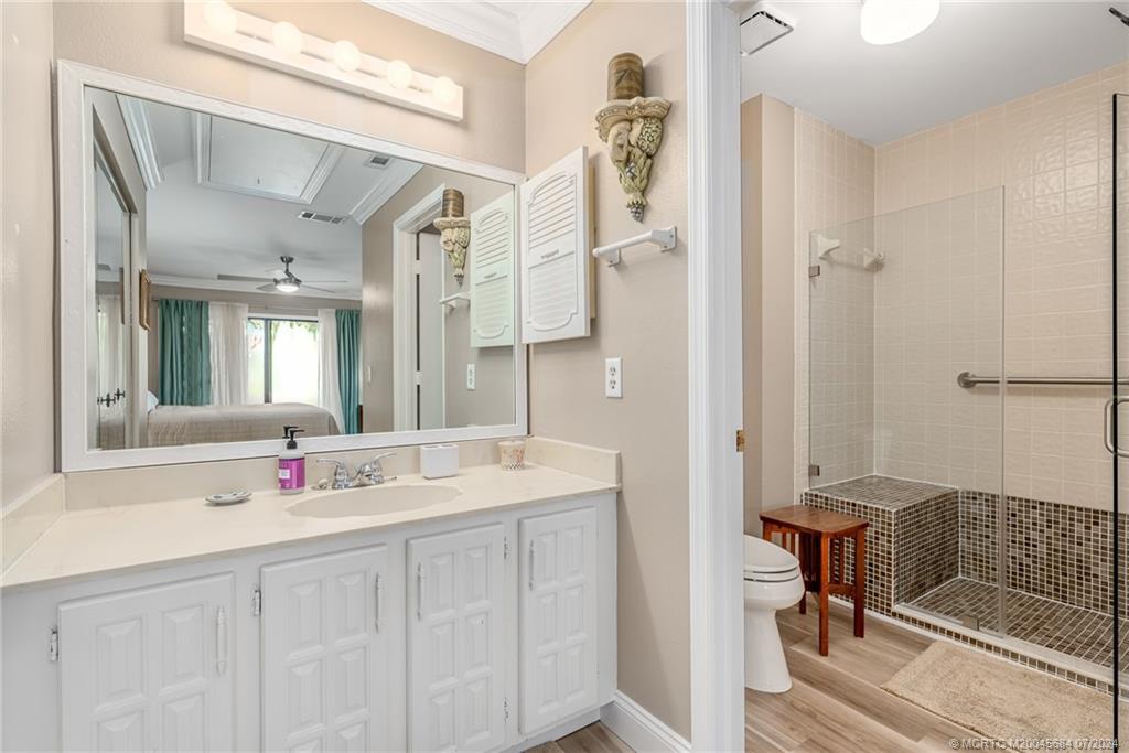 Primary Photo - 3513 SE Sandpiper Ct