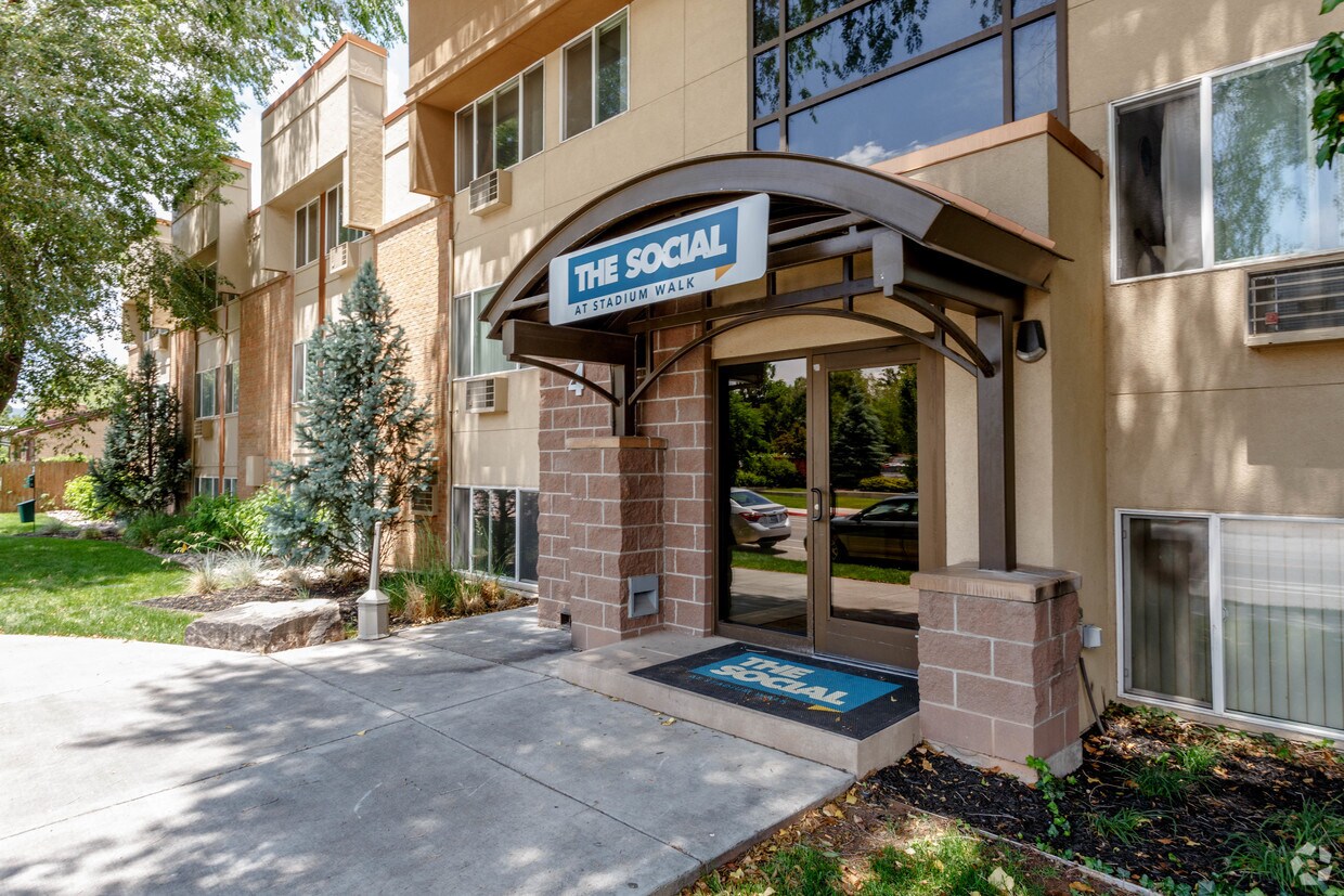 The Social at Stadium Walk Apartments in Fort Collins, CO