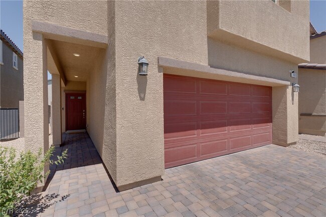 Building Photo - 7633 Moore Crk Ln