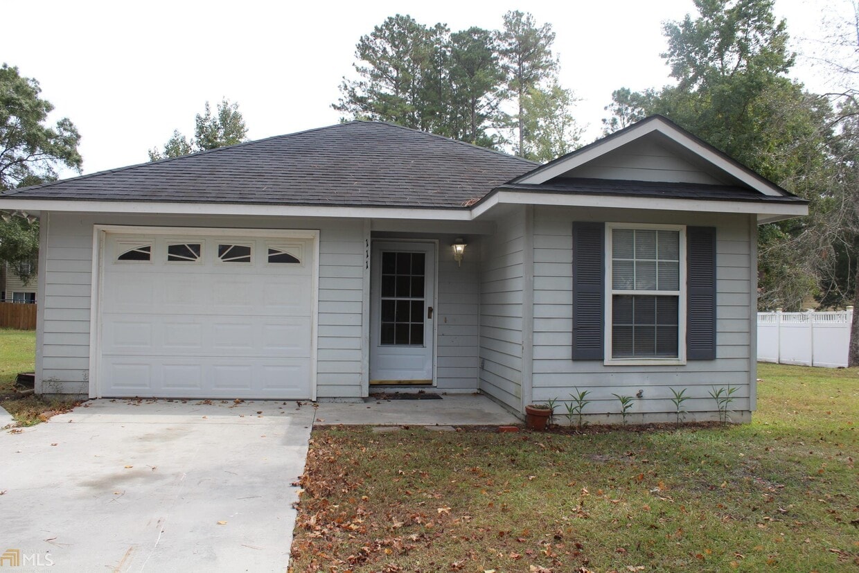 111 Foxwood Dr, Kingsland, GA 31548 House for Rent in Kingsland, GA