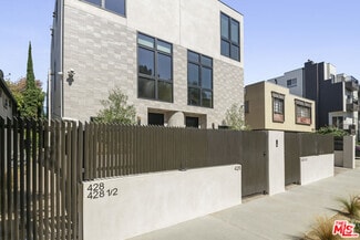 Building Photo - 426 Arnaz Dr