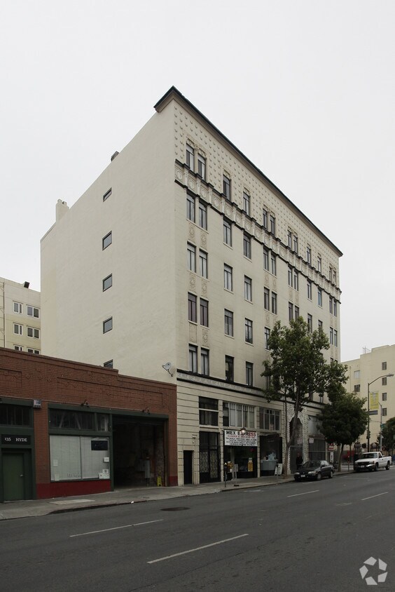 Building Photo - Princess Apartments