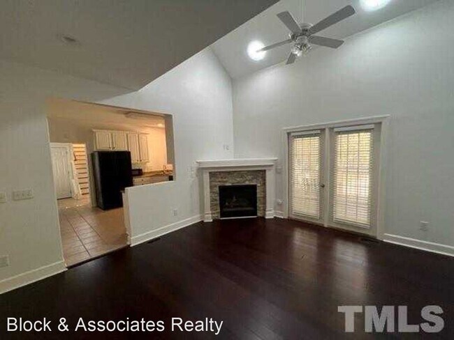 Foto del edificio - 3 br, 2.5 bath House - 220 Longwood Drive