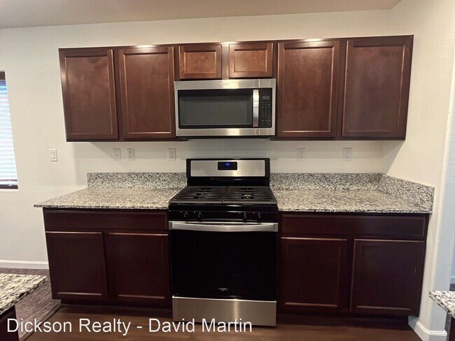 Building Photo - 3 br, 2 bath House - 698 Valmy Drive
