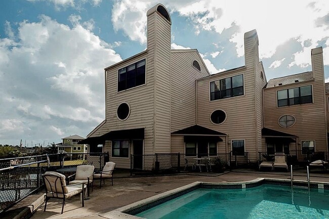 Small Patio near pool - 1140 FM 2094 Rd