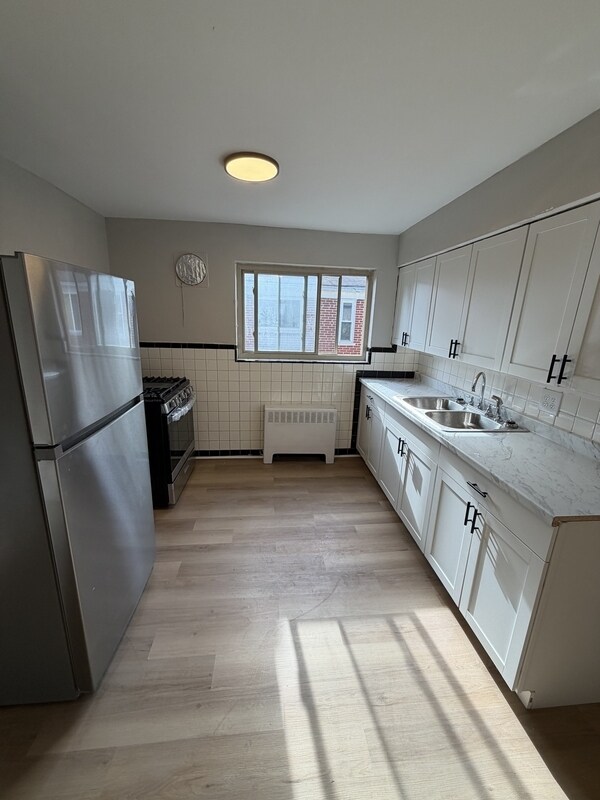 Foto del edificio - 7139 Eastlawn Dr