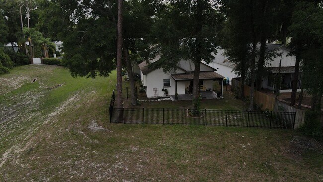 Building Photo - 357 Heritage Estates Ln