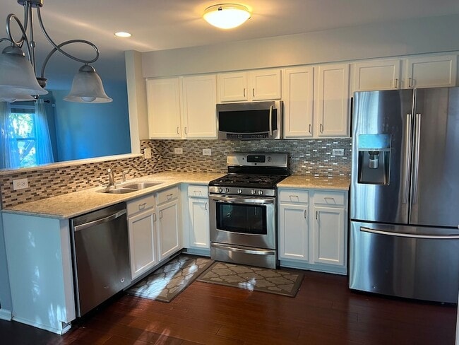 Foto del edificio - 2112 Skylane Dr