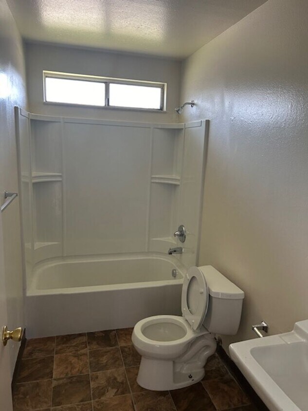 Foto del edificio - 1122 Washington Ave