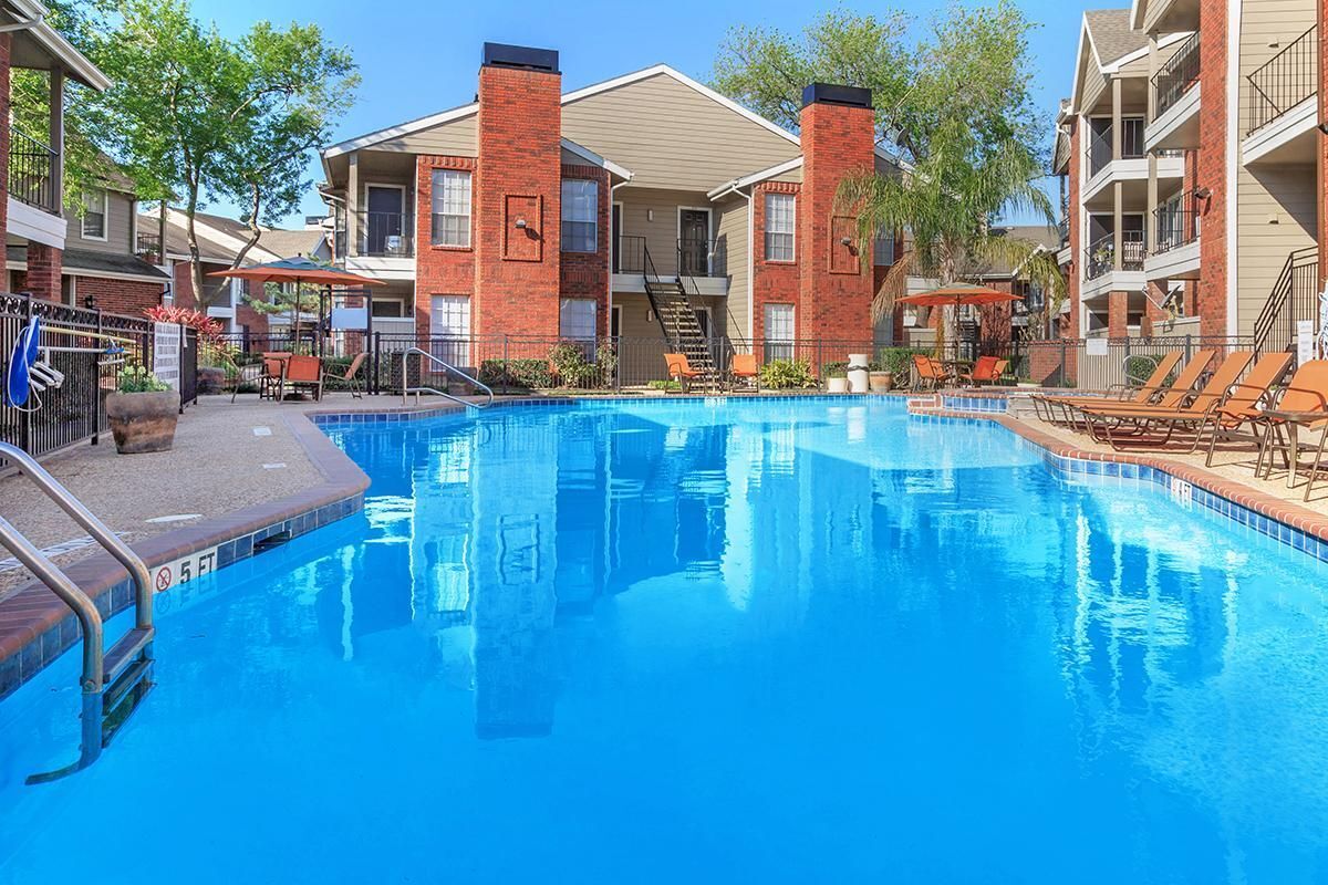 Beacon Hill Apartments Apartments 8110 Creekbend Dr Houston, TX