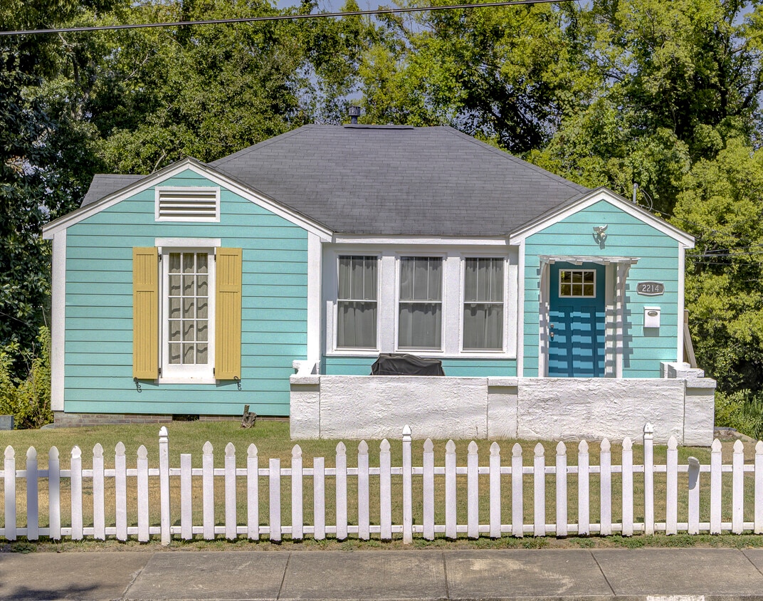 Foto principal - 2214 Oak St