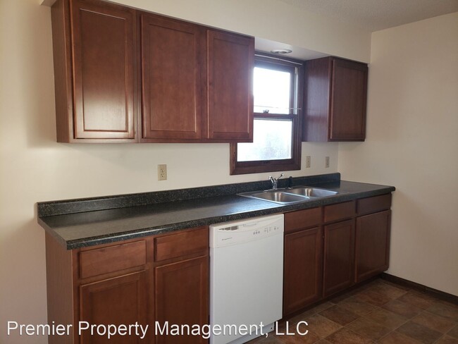 Building Photo - 3 br, 1 bath House - 1106 9th Ave N