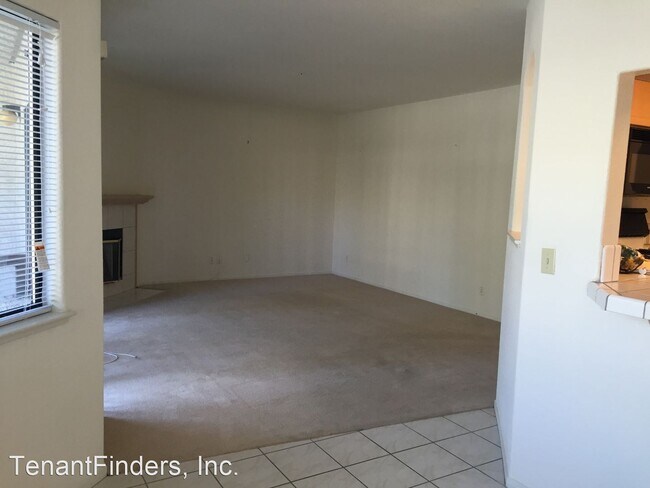 Foto del edificio - 2 br, 2 bath House - 21103 Gary Drive 201