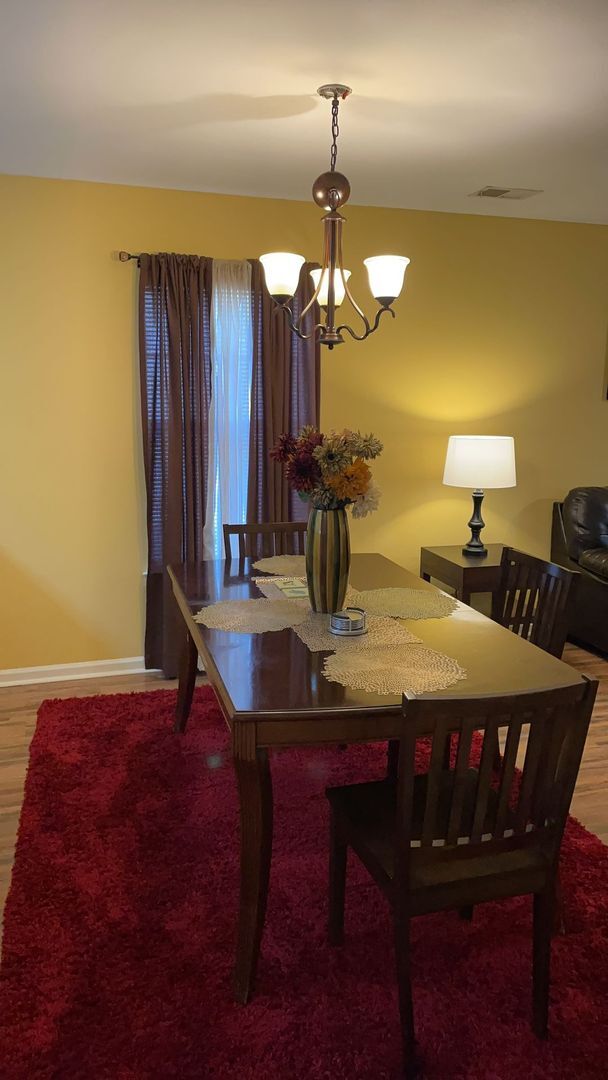 Building Photo - 3 bedroom/2 bath furnished condo in Fairways