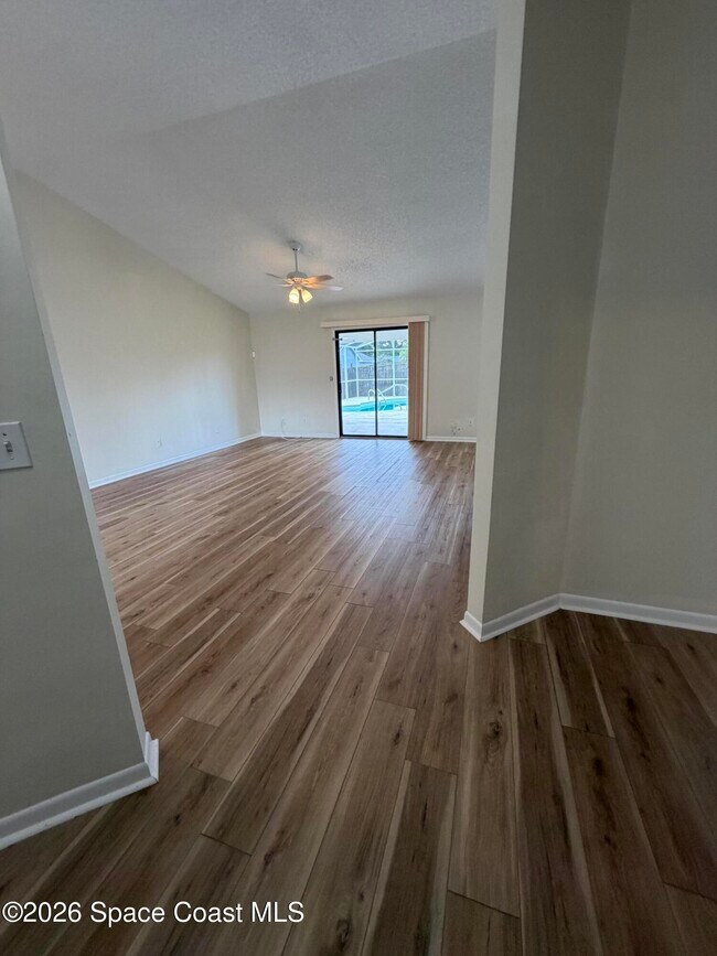 Building Photo - 1460 Heartwellville St NW