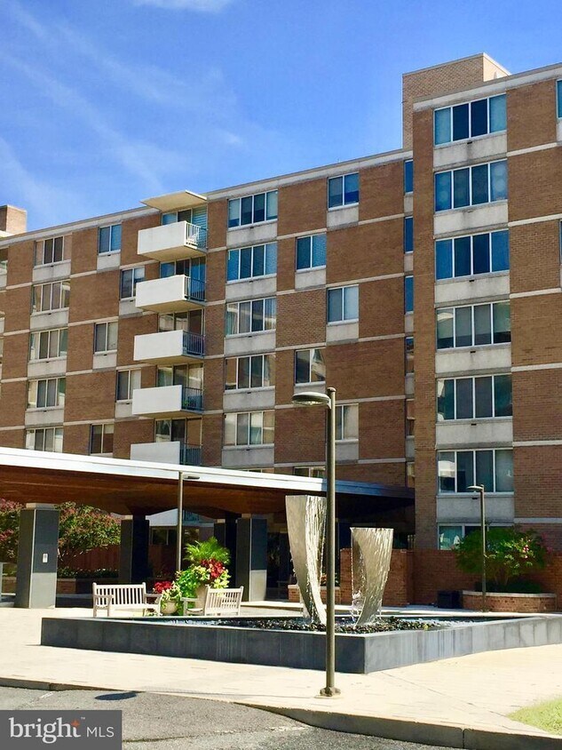 2939 Van Ness St NW Unit 1122, Washington, DC 20008 Condo for Rent in