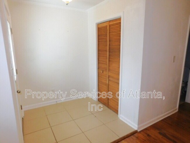 Foto del edificio - 230 Shiloh Hills Dr NW