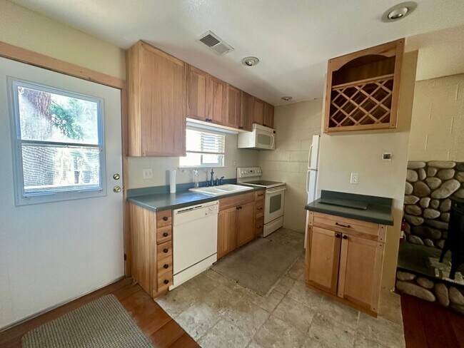 Foto del edificio - Centrally Located Near Heavenly,  2 bedroo...