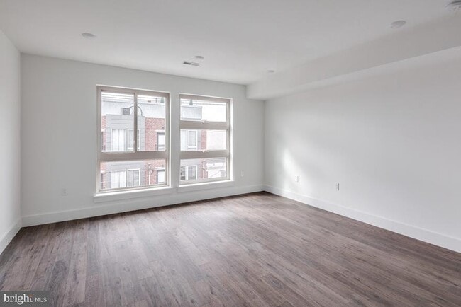 Foto del edificio - 1155 S 15th St