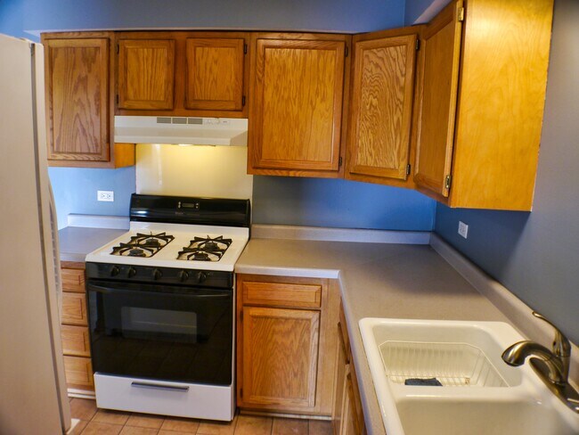 Foto del edificio - 4827 W 109th St