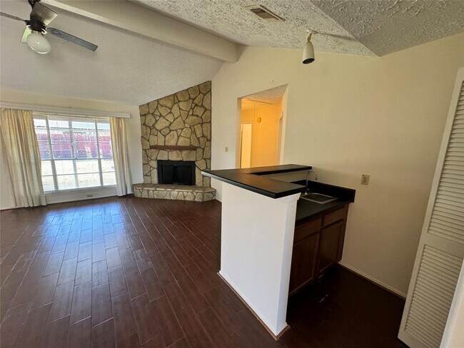 Building Photo - 10122 Limewood Ln