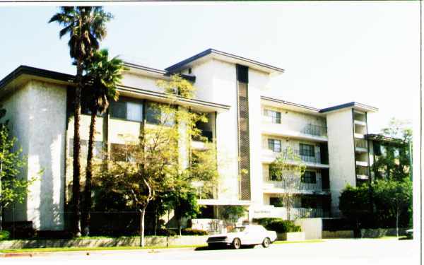 Primary Photo - Hacienda Apartments