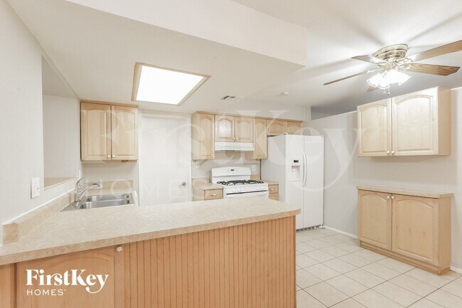 Foto del edificio - 19878 N 17th Ln