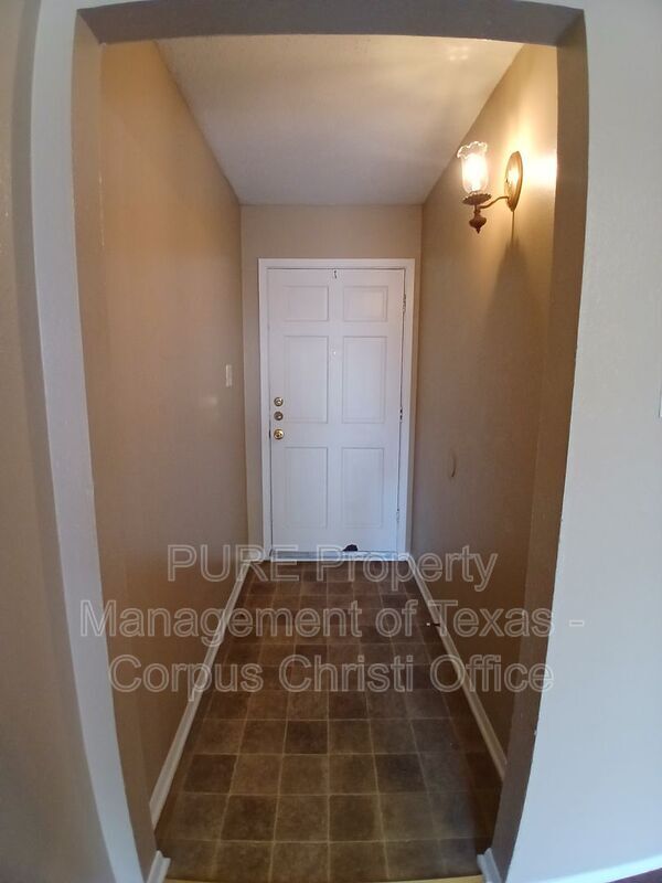 Building Photo - 421 Antares Dr
