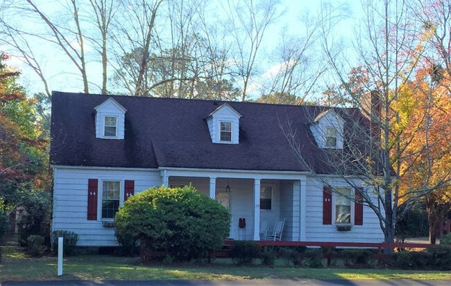 Building Photo - 34 Alice Dr