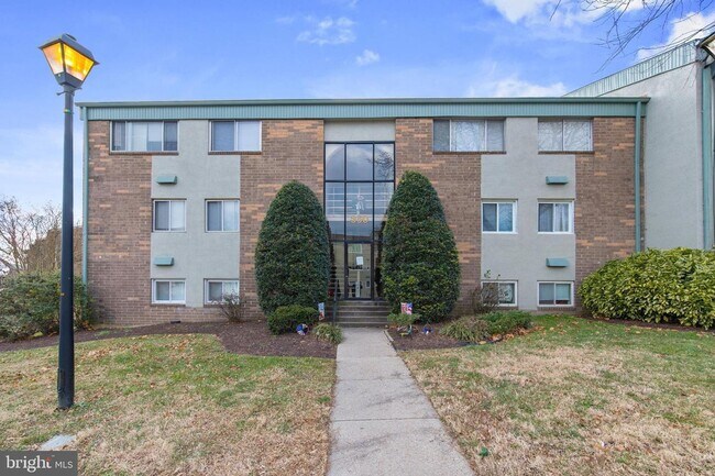 Foto del edificio - 350 Gatewater Ct