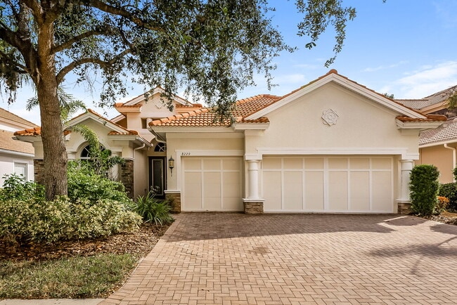 Building Photo - 8229 Santa Rosa Ct