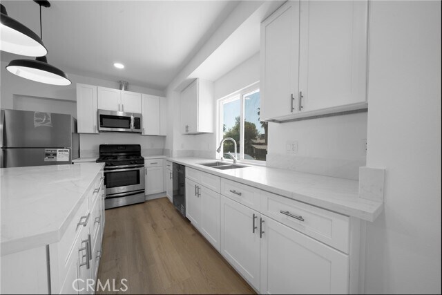 Foto del edificio - 1438 N Summit Ave