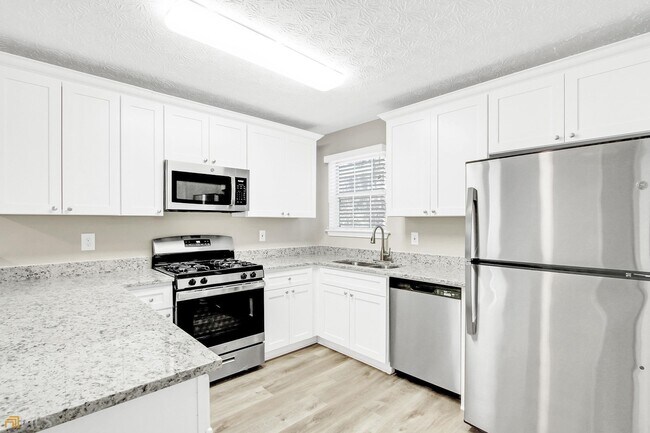 Foto del edificio - 3550 Broad Oak Ct