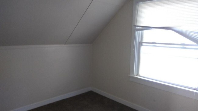Building Photo - 4502 Ralston Ave