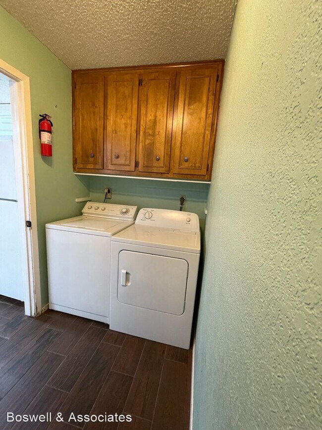 Foto del edificio - 4 br, 2 bath House - 2703 Mark Lane