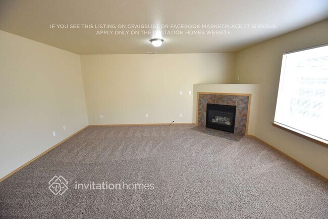 Foto del edificio - 1220 202nd St Ct E