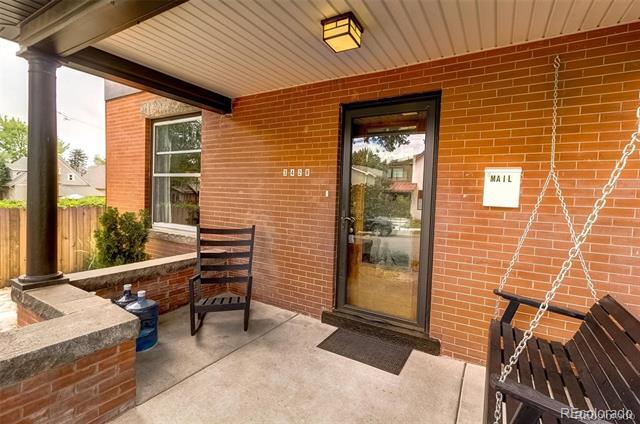 Foto del edificio - 3428 W Moncrieff Pl