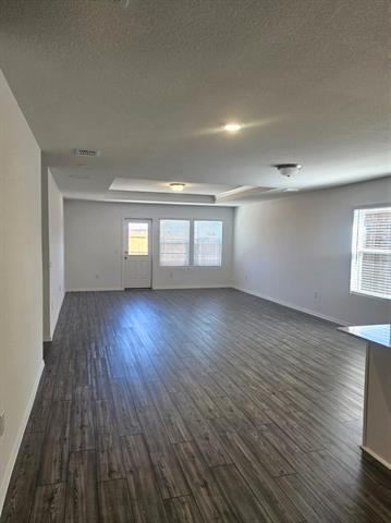 Foto del edificio - 2205 Waters Edge Ct