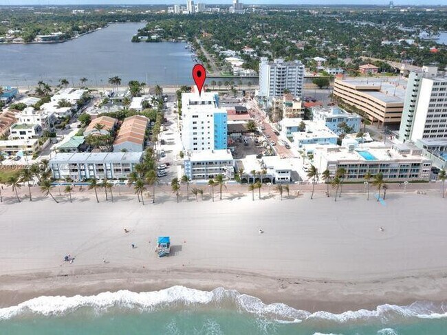 Foto del edificio - 320 S Surf Rd