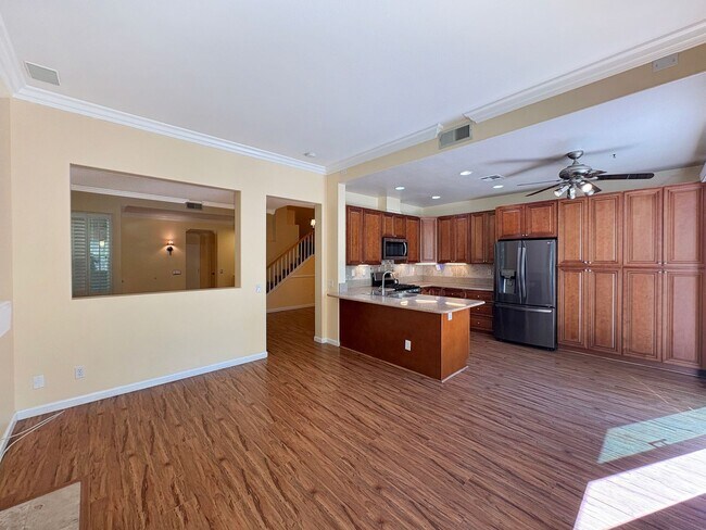 Foto del edificio - Stunning 3B/2.5BA Home in San Diego w/ Fir...