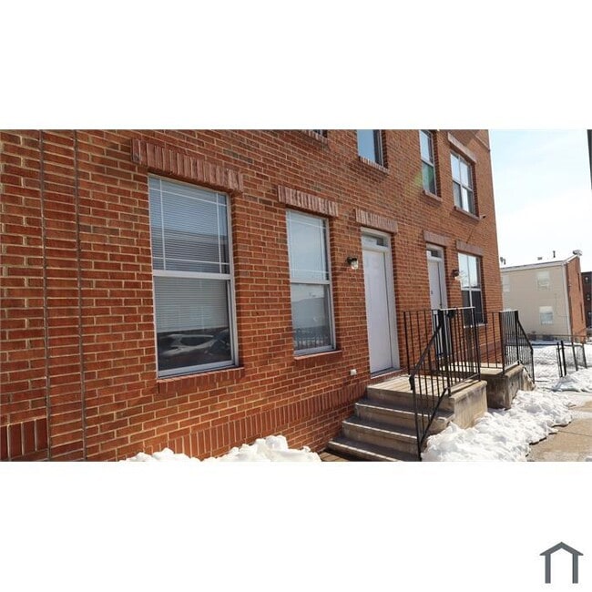 Building Photo - 3 Bedroom New Townhouse