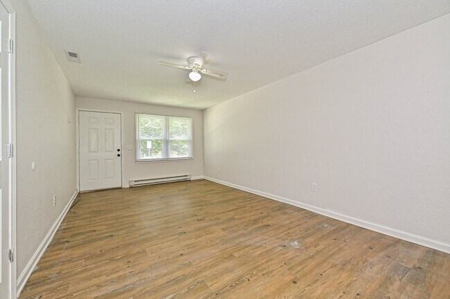 Building Photo - 1119 Grady St